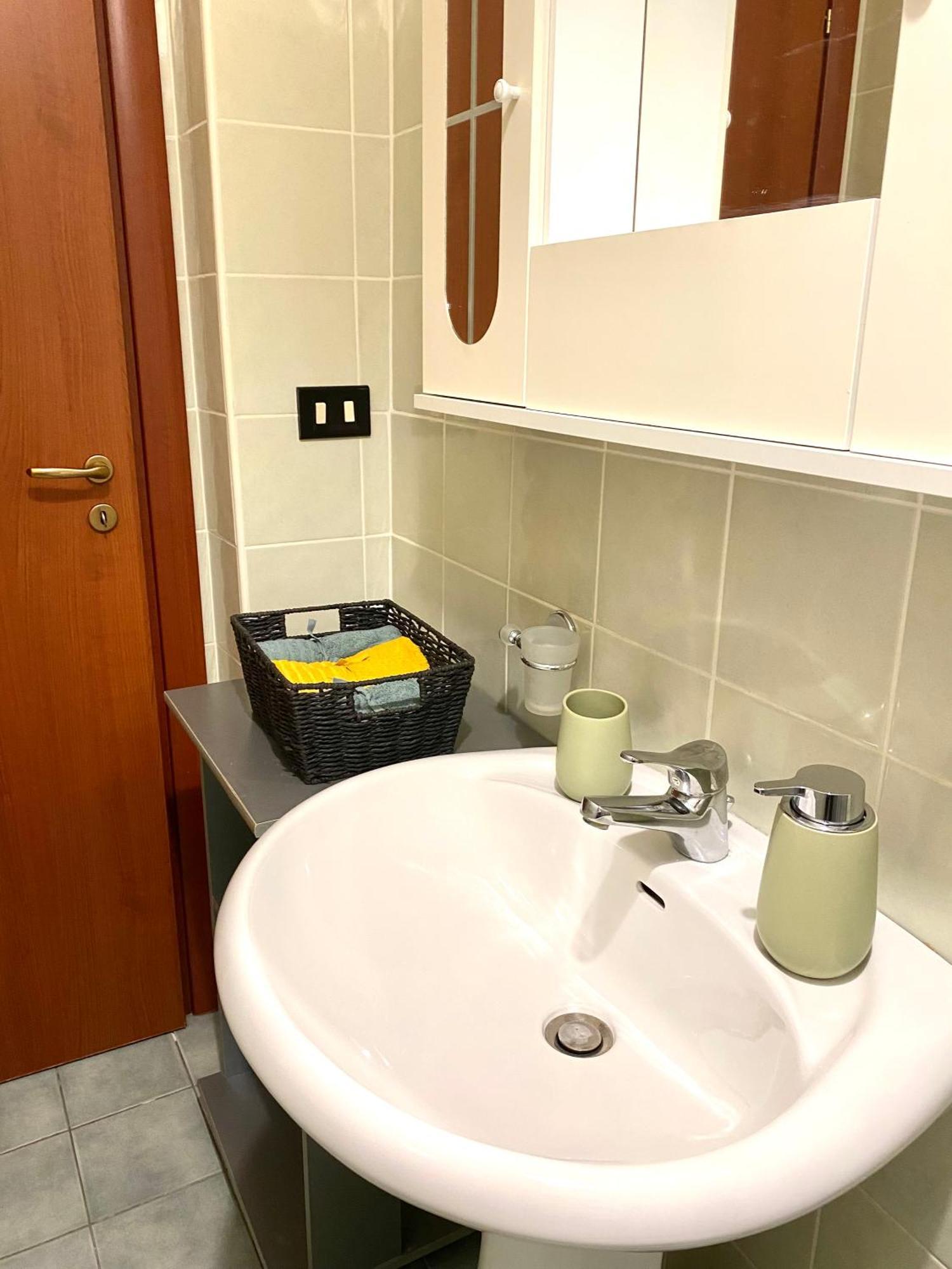 Perni Home Палермо Екстериор снимка